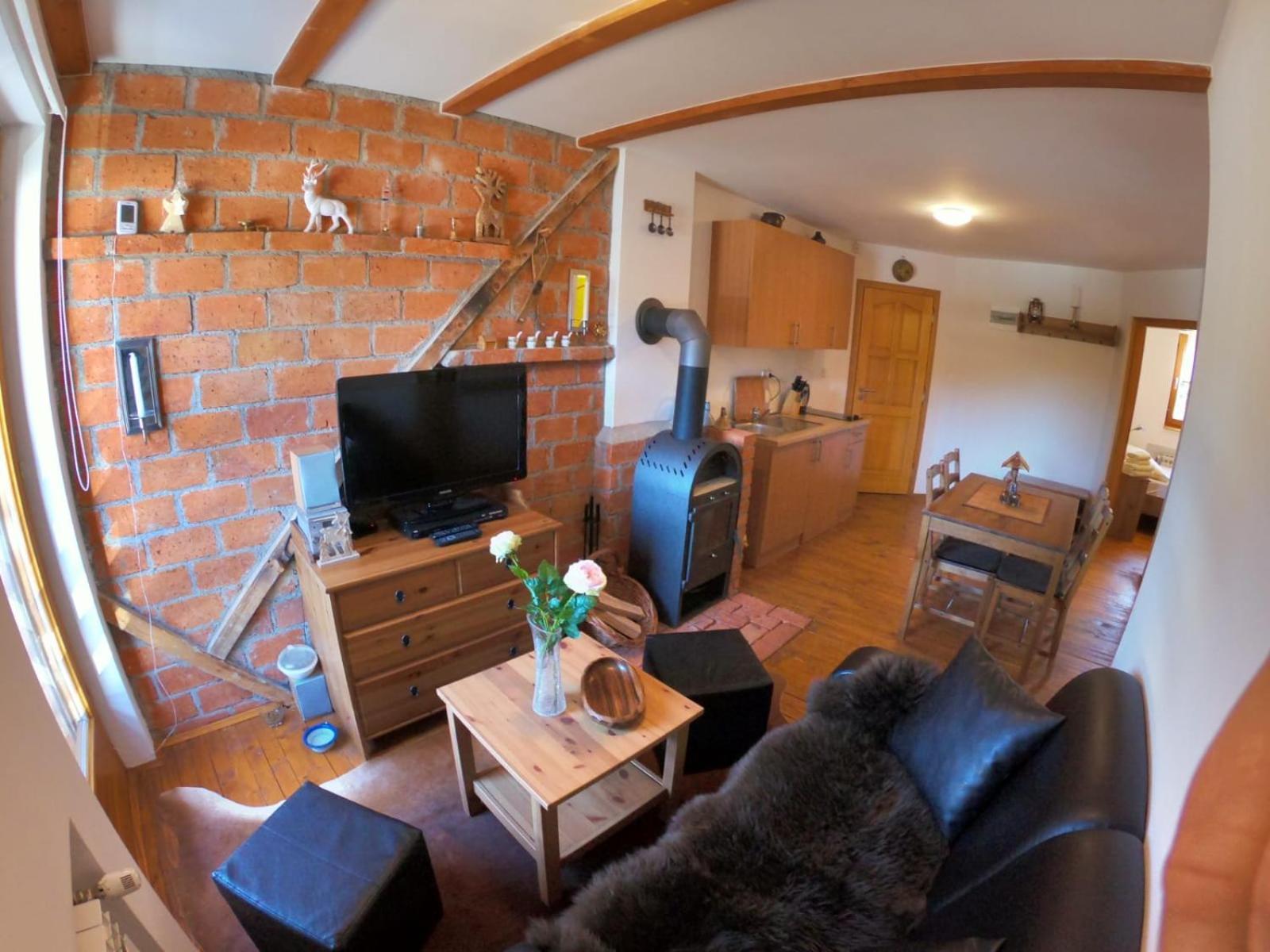 Guest House Alpha Ski Camp ยาโฮรินา ภายนอก รูปภาพ