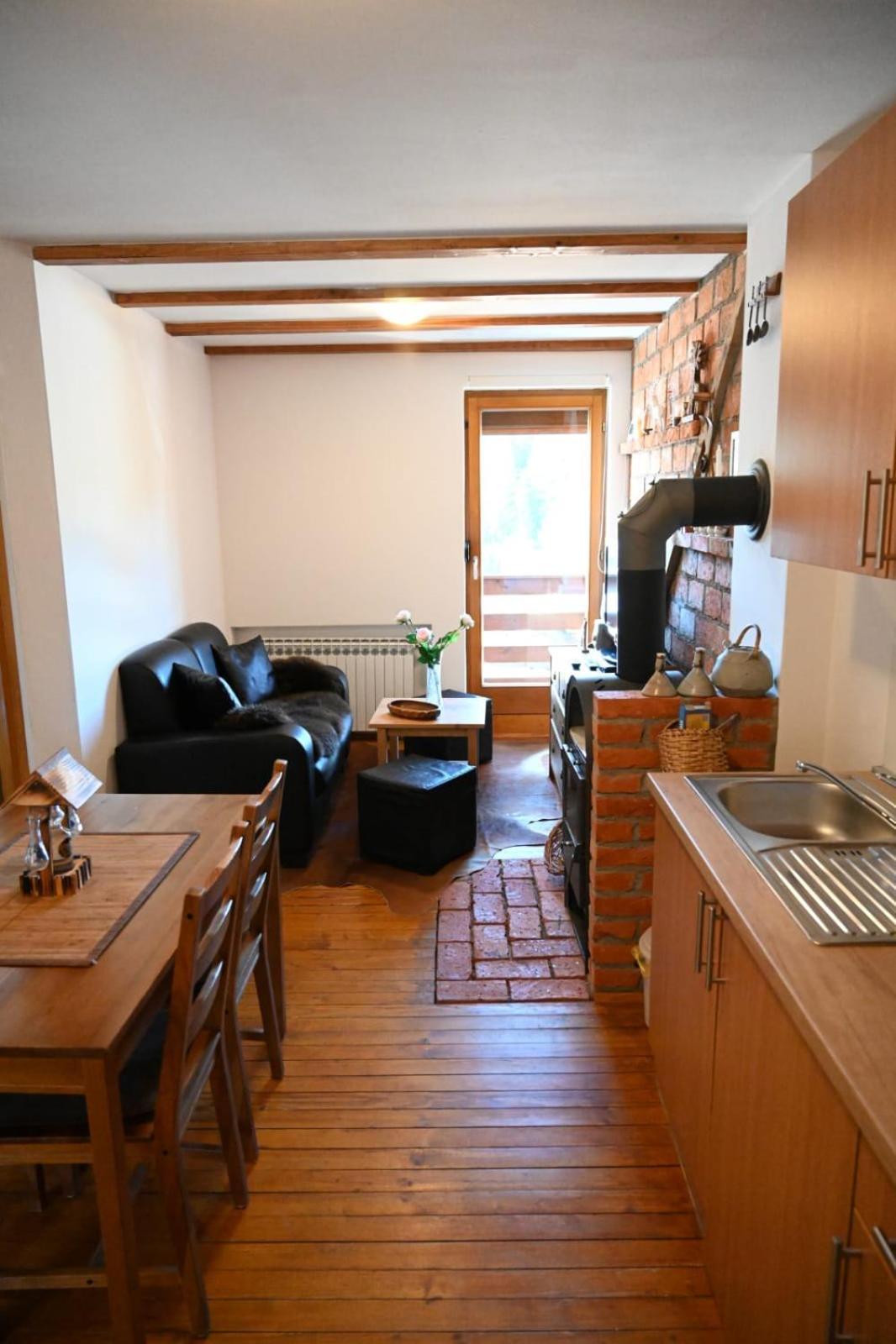 Guest House Alpha Ski Camp ยาโฮรินา ห้อง รูปภาพ